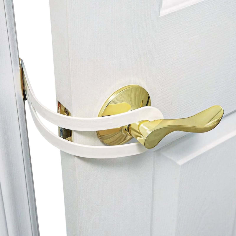 Adjustable Pet Feeding Door Strap – Controls Access & Prevents Collisions