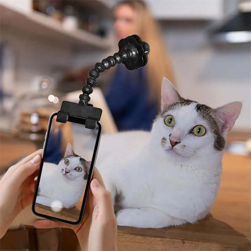 Pet Selfie Clip – Perfect Shots with Your Furry Friend!