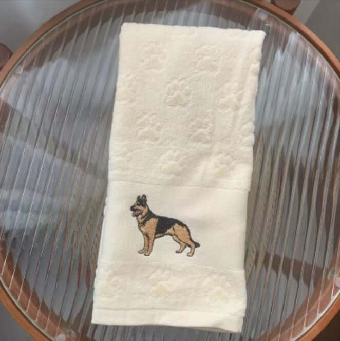 Absorbent Dog Wash Towel – Soft, Quick-Drying & Durable