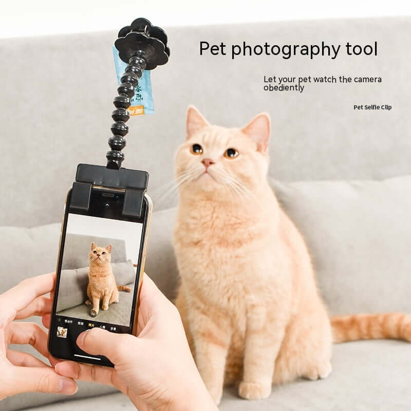 Pet Selfie Clip – Perfect Shots with Your Furry Friend!