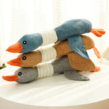 Durable Goose Dog Toy – Squeaky, Bite-Resistant & Teeth-Cleaning