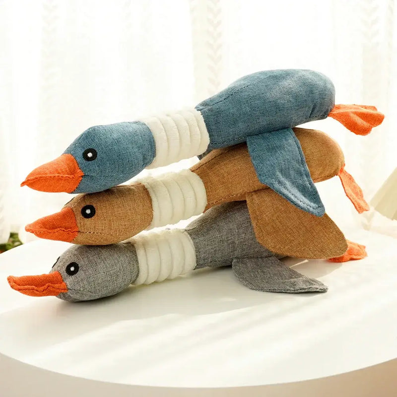 Durable Goose Dog Toy – Squeaky, Bite-Resistant & Teeth-Cleaning