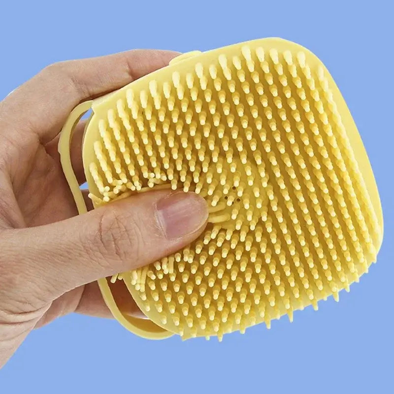 Silicone Pet Bath Brush: Gentle Grooming for Dogs and Cats - Bark Adventure Shop