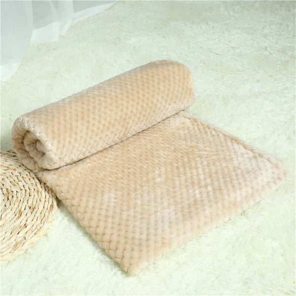 Cozy Pet Blanket – Soft, Warm Sleeping Pad for Dogs!
